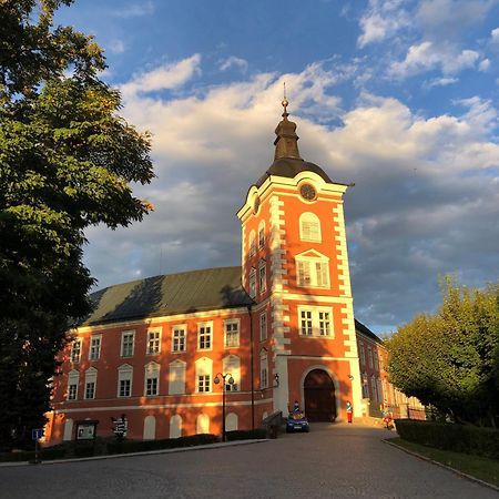 Apartmany Sofia Kamenice Nad Lipou Bagian luar foto