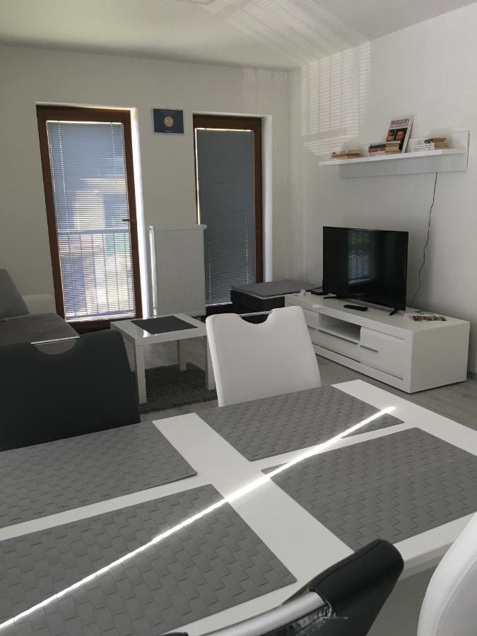 Apartmany Sofia Kamenice Nad Lipou Bagian luar foto